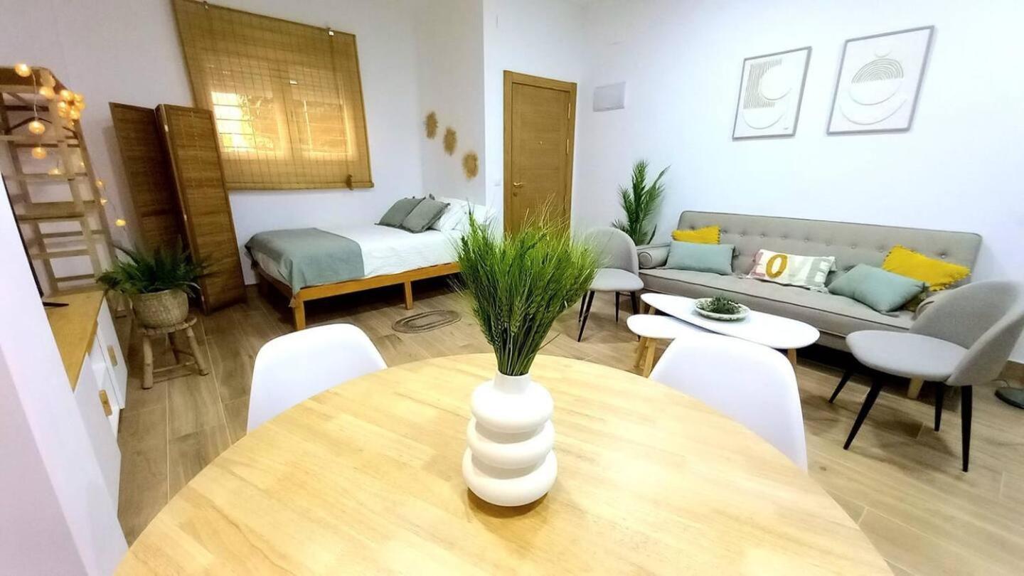 Coffee & Calm Triana Apartment Séville Extérieur photo