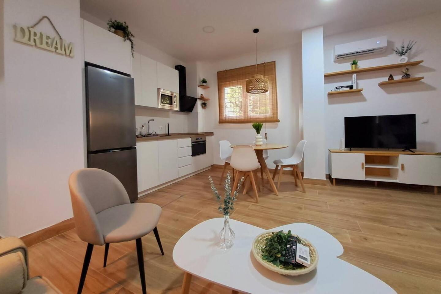 Coffee & Calm Triana Apartment Séville Extérieur photo